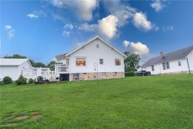 1815 Pickens Street, Ball Ground, GA 30107