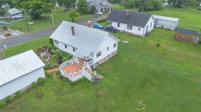 1815 Pickens Street, Ball Ground, GA 30107