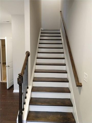 523 Headwind Way, Alpharetta, GA 30005