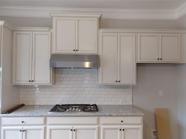 523 Headwind Way, Alpharetta, GA 30005