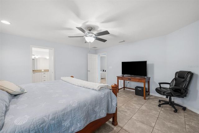 11635 SW 65TH AVENUE ROAD, Ocala, FL 34476