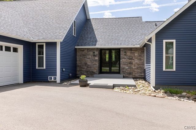 8220 Penstock, Manlius, NY 13104