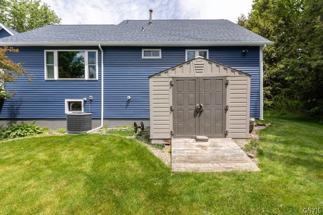 8220 Penstock, Manlius, NY 13104