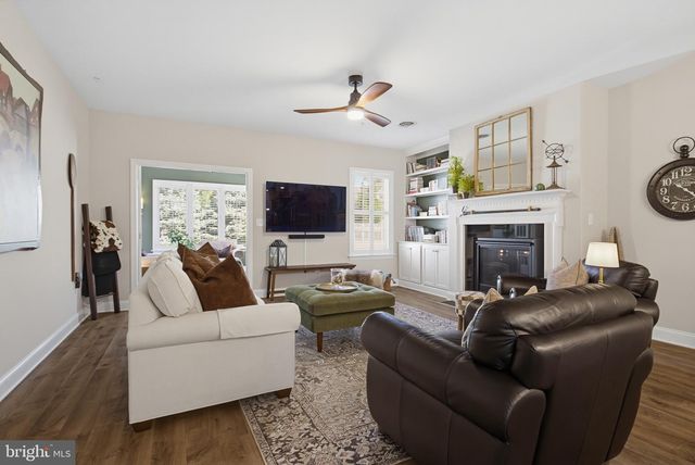 347 ENGLISH IVY DR, Lititz, PA 17543