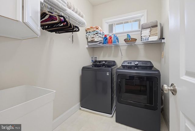 347 ENGLISH IVY DR, Lititz, PA 17543