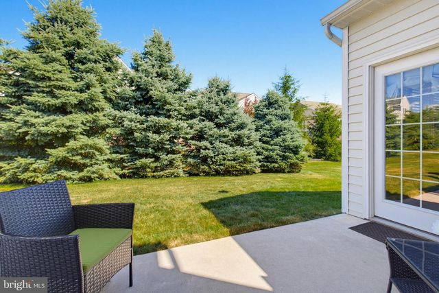 347 ENGLISH IVY DR, Lititz, PA 17543