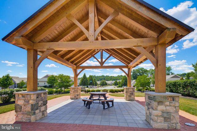 347 ENGLISH IVY DR, Lititz, PA 17543