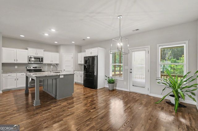 119 Springwood Drive, Carrollton, GA 30117