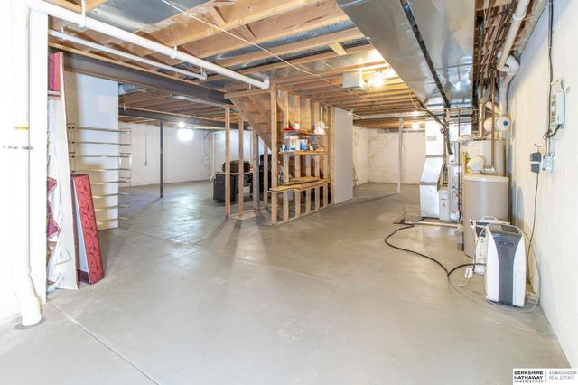 10953 Marcy Plaza, Omaha, NE 68154