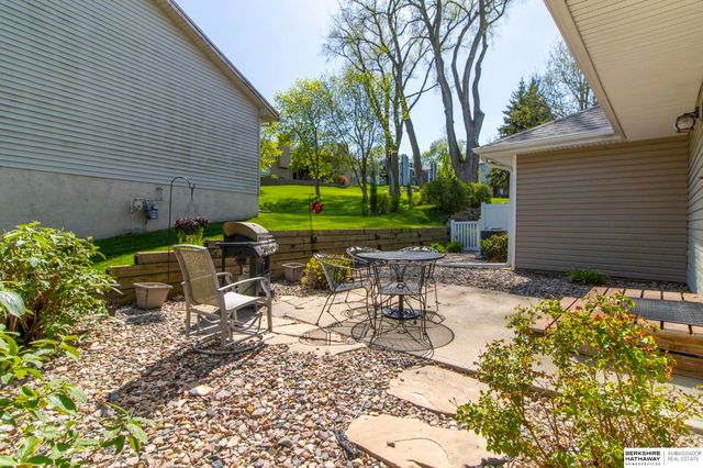 10953 Marcy Plaza, Omaha, NE 68154
