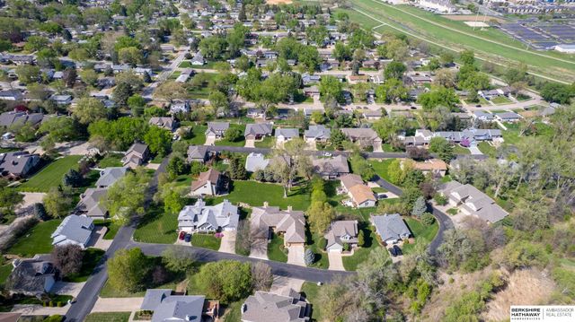 10953 Marcy Plaza, Omaha, NE 68154