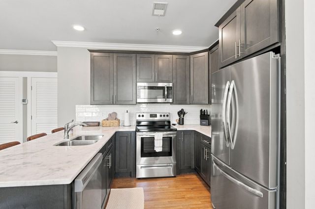 4405 Kentucky Ave Apt 202, Nashville, TN 37209