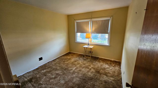 133 Yale Drive, Lakewood, NJ 08701
