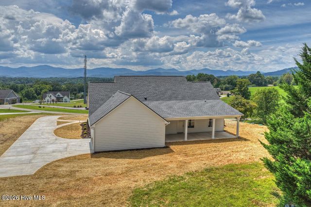 93 Whisperwood Trail, Blairsville, GA 30512