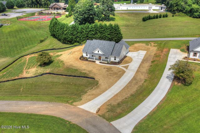 93 Whisperwood Trail, Blairsville, GA 30512
