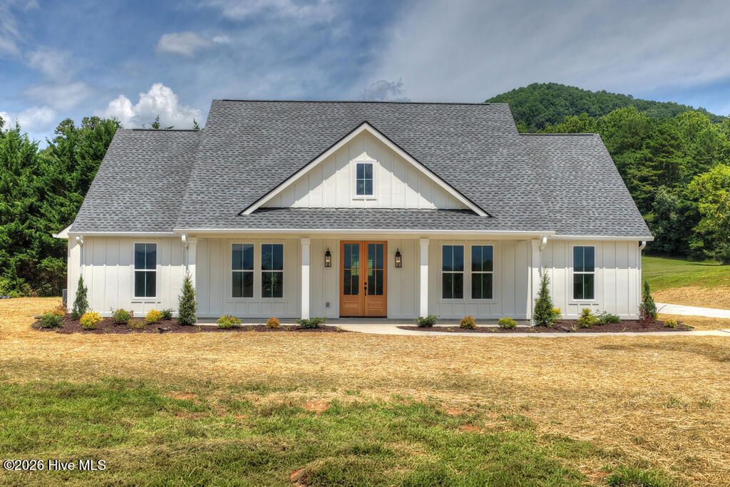 93 Whisperwood Trail, Blairsville, GA 30512