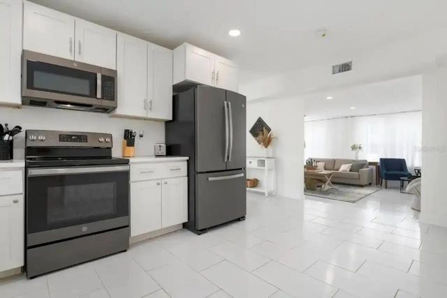 2539 TRINIDAD STREET, Sarasota, FL 34231