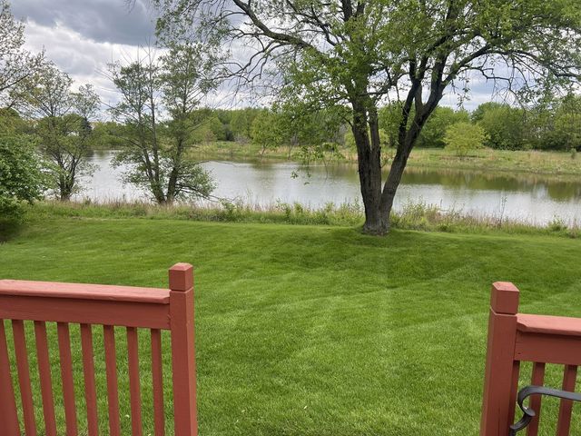 437 S Orchard Drive, Bolingbrook, IL 60440