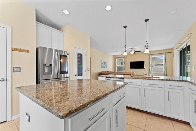 11620 WARREN OAKS PL, Riverview, FL 33578