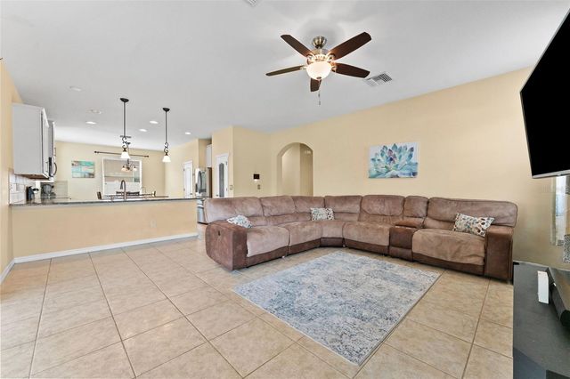 11620 WARREN OAKS PL, Riverview, FL 33578