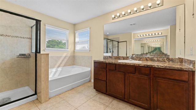 11620 WARREN OAKS PL, Riverview, FL 33578