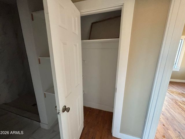 1044 E WHITTON Avenue, Phoenix, AZ 85014