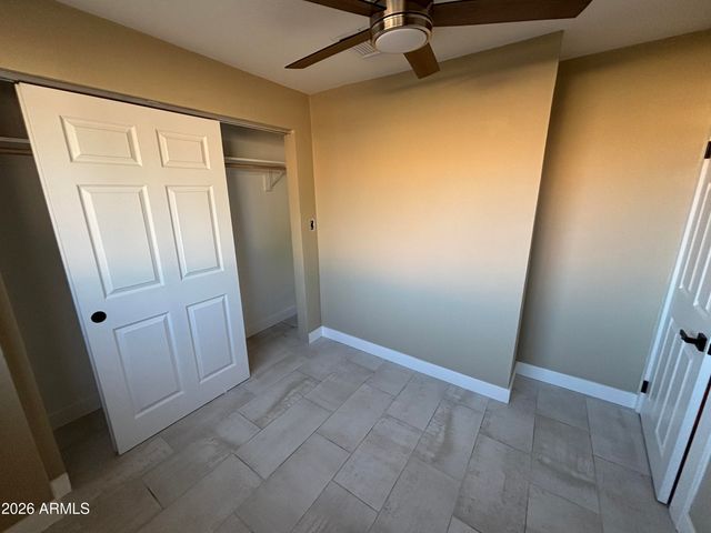 1044 E WHITTON Avenue, Phoenix, AZ 85014