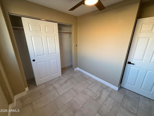 1044 E WHITTON Avenue, Phoenix, AZ 85014