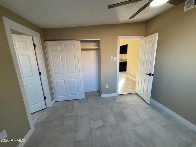 1044 E WHITTON Avenue, Phoenix, AZ 85014