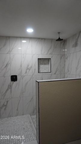 1044 E WHITTON Avenue, Phoenix, AZ 85014