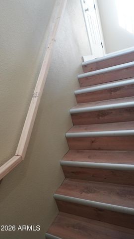 1044 E WHITTON Avenue, Phoenix, AZ 85014