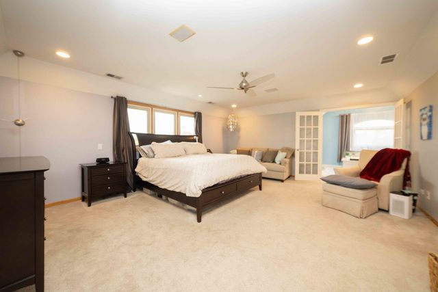 16857 S Deer Path Drive, Homer Glen, IL 60491