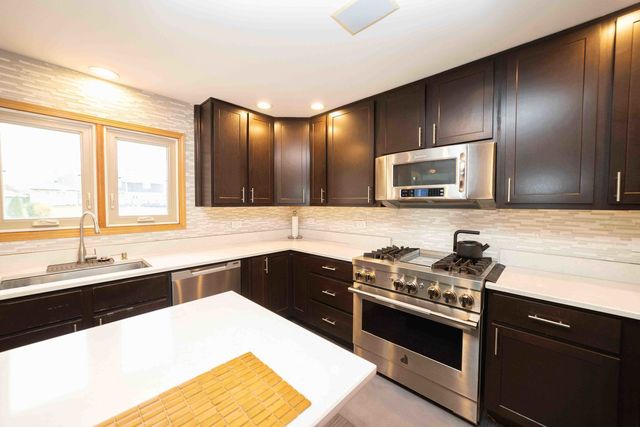 16857 S Deer Path Drive, Homer Glen, IL 60491