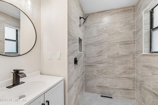 2926 SEARCHWOOD Drive, Jacksonville, FL 32277