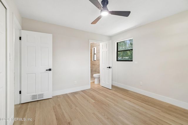 2926 SEARCHWOOD Drive, Jacksonville, FL 32277