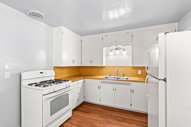 641 S Ivy Street, Medford, OR 97501