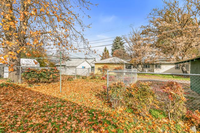 641 S Ivy Street, Medford, OR 97501