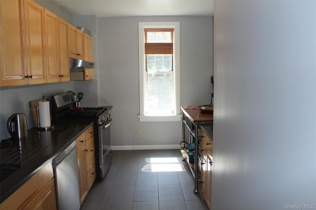 85 Bronx River Road 2K, Yonkers, NY 10704