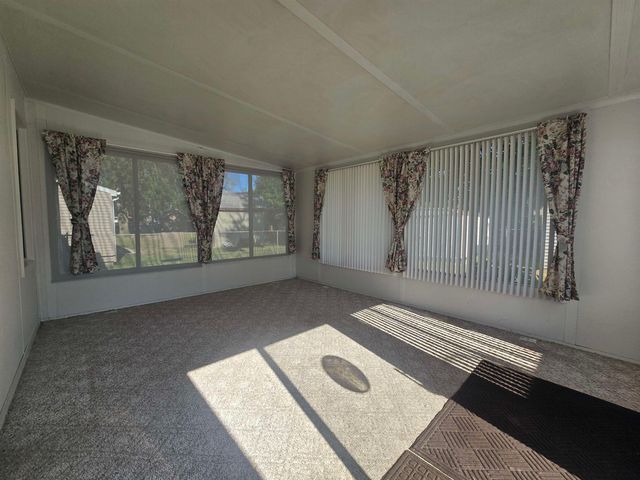 2261 Bradford Drive, Grand Blanc Twp, MI 48507