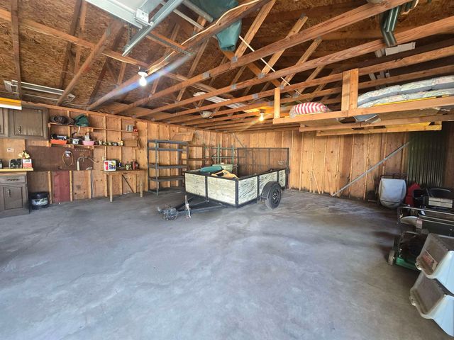 2261 Bradford Drive, Grand Blanc Twp, MI 48507