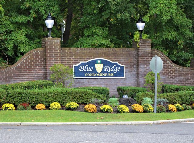 486 Daryl Drive 486, Medford, NY 11763