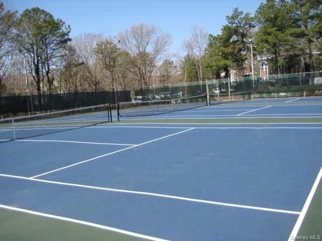 486 Daryl Drive 486, Medford, NY 11763