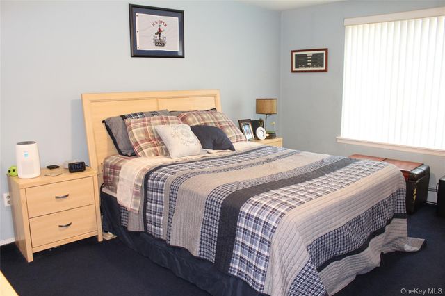 486 Daryl Drive 486, Medford, NY 11763