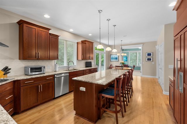8475 Parkstone Terrace, Mattawan, MI 49071