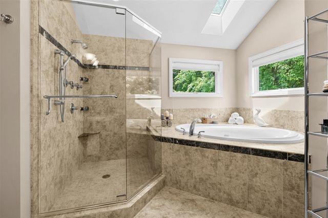 8475 Parkstone Terrace, Mattawan, MI 49071