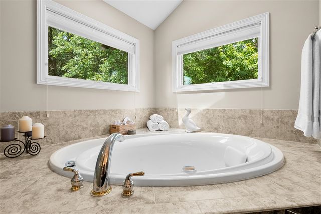 8475 Parkstone Terrace, Mattawan, MI 49071