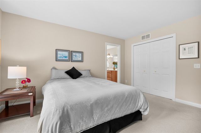8475 Parkstone Terrace, Mattawan, MI 49071