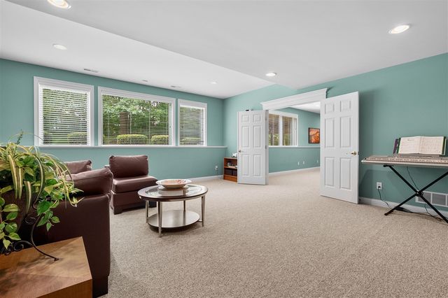 8475 Parkstone Terrace, Mattawan, MI 49071