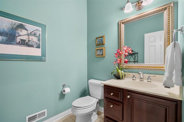 8475 Parkstone Terrace, Mattawan, MI 49071