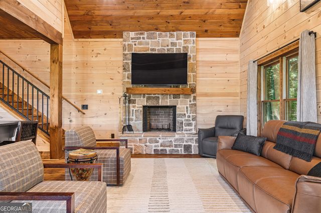 15662 Highway 197 N, Clarkesville, GA 30523